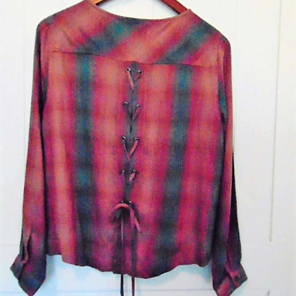 Cloth & Stone Long Sleeve Plaid‎ Shirt Lace Up Back - Picture 4 of 6